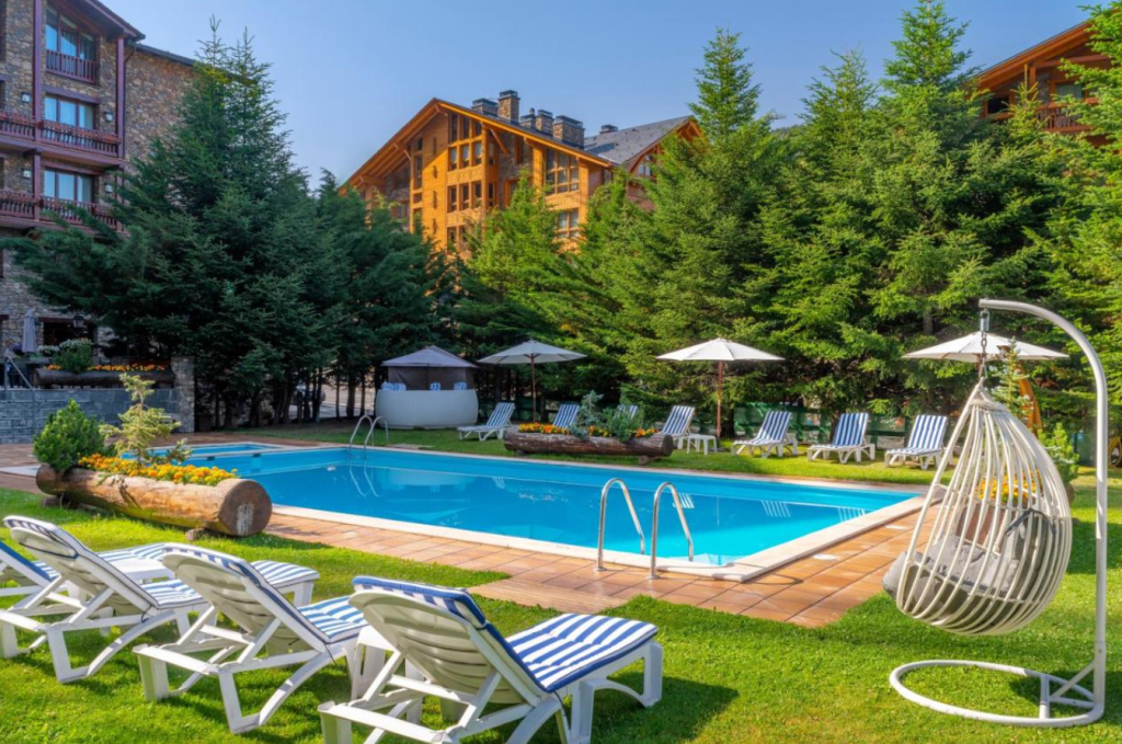 Which hotel in Andorra to choose for a family holiday